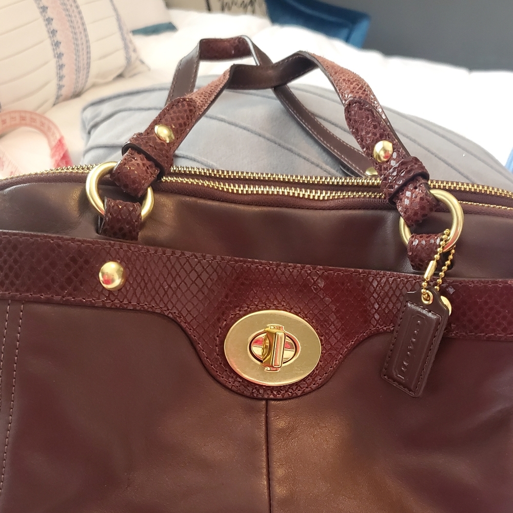 Coach handbag - Picture 8 of 16
